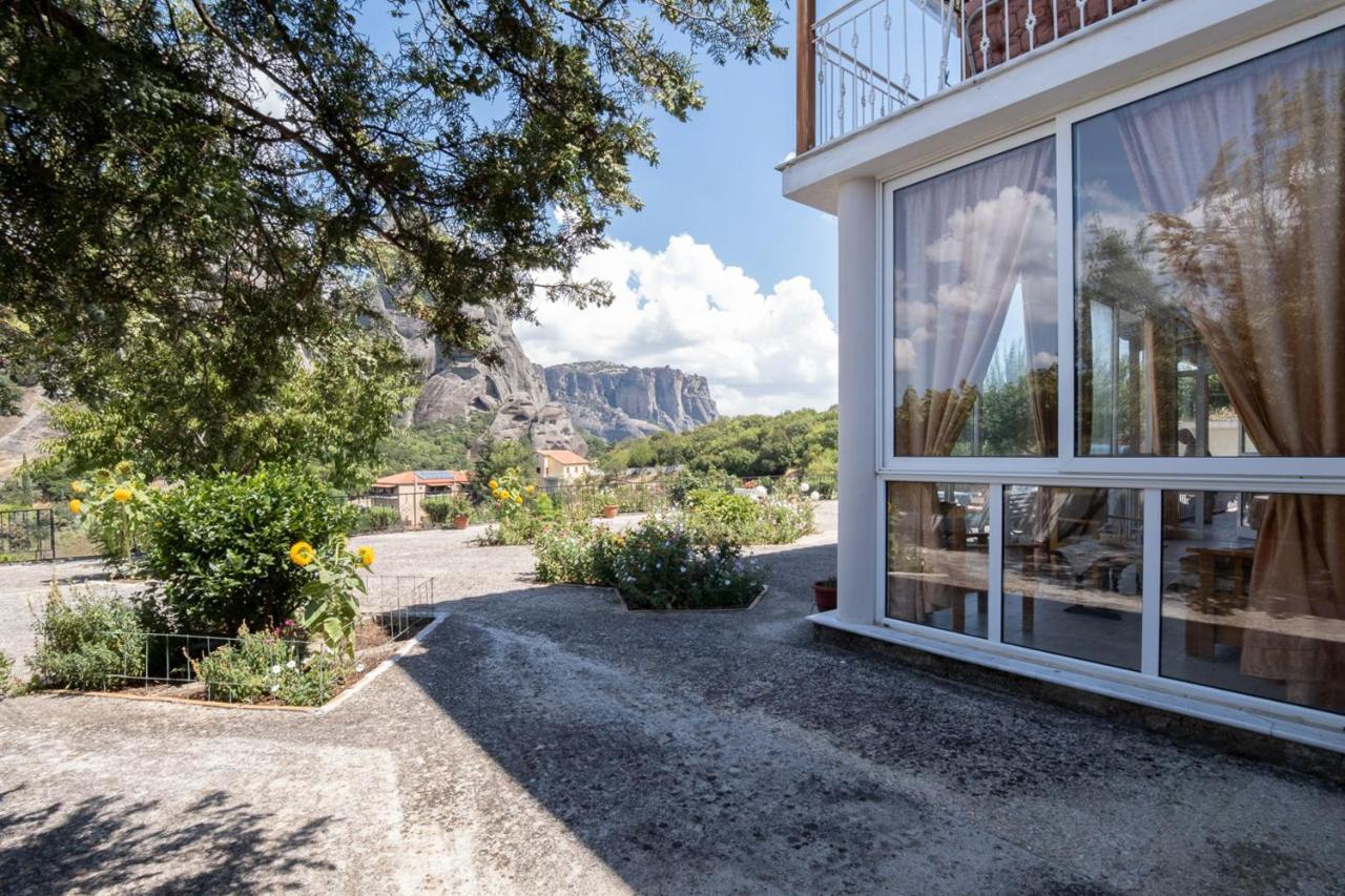 Majestic View Home Just Under Meteora Unesco Site Kalambaka Extérieur photo