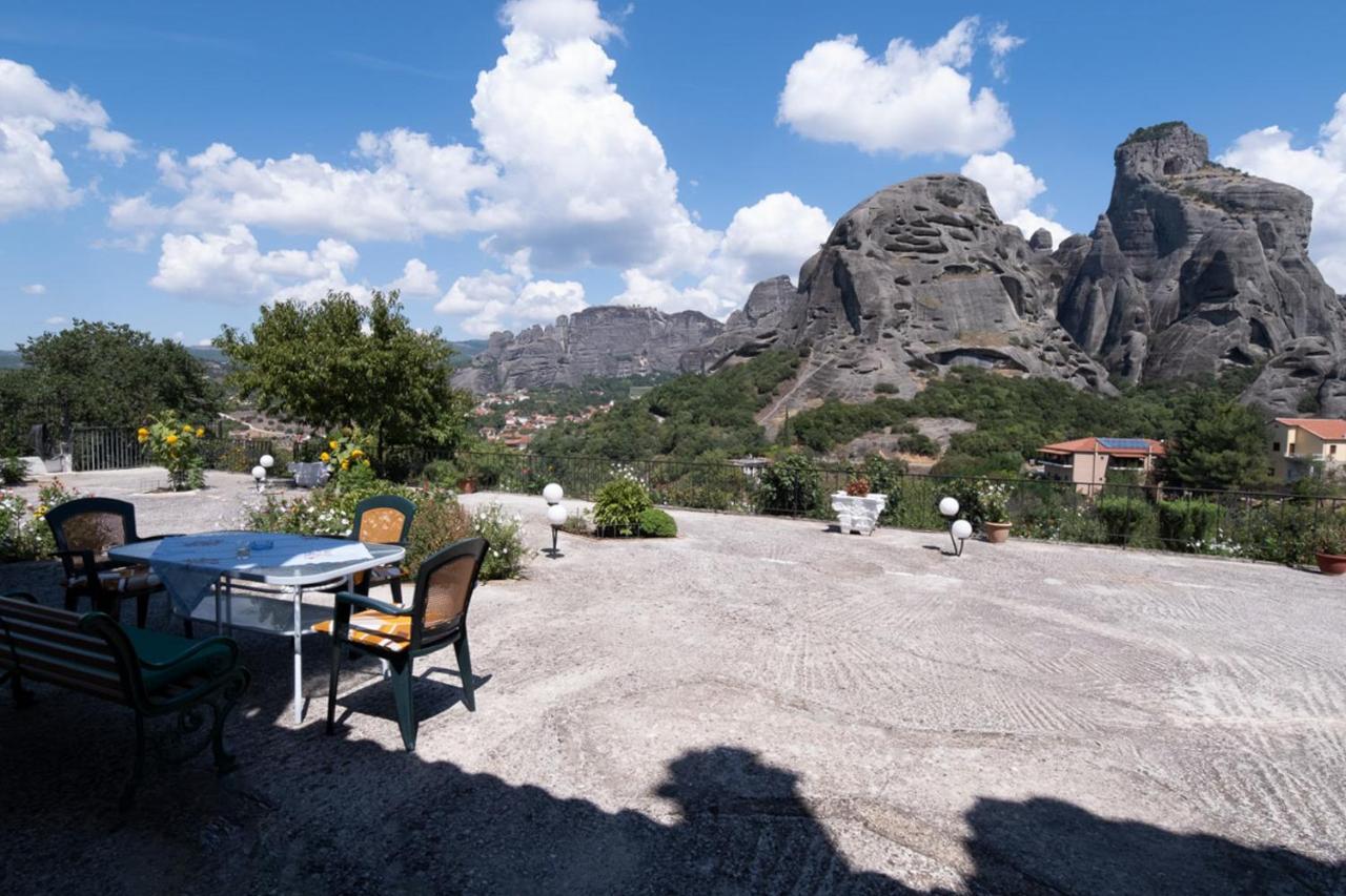 Majestic View Home Just Under Meteora Unesco Site Kalambaka Extérieur photo